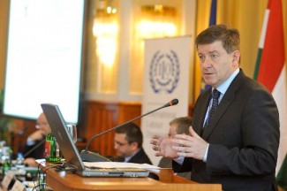 01-21-2013guyryder