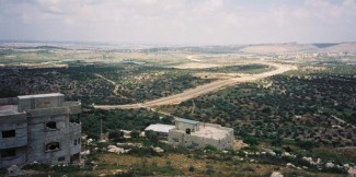 62523_The_wall_through_the_valley_west_of_Jayyus_village(1)