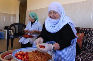 Women working cooperatives - UNDP